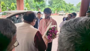 ప్రధాని మోదీ బలమైన సందేశం ఇచ్చారు: క్రికెటర్ తిలక్ వర్మ..