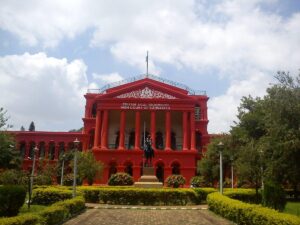 కర్ణాటక హైకోర్టు కీలక ఆదేశాలు.. RTI అధికారులపై జరిమానాల వివరాలు ఆన్లైన్లో పెట్టాలి
